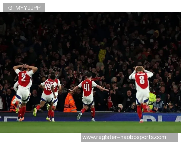 足球任意球技巧全解析从基础动作到进阶战术详尽图解助你提升射门水平